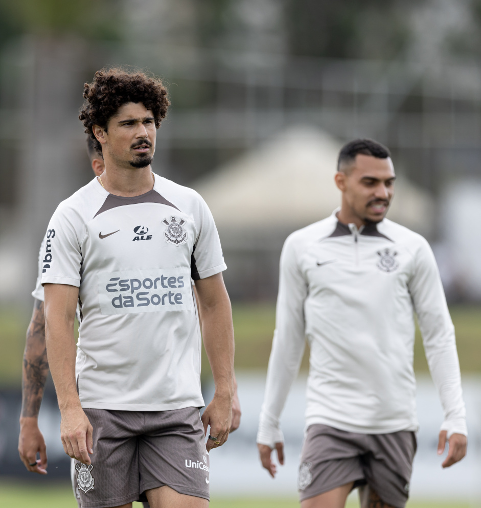 Jogadores do Corinthians exaltam importância da torcida em vitória contra rival na Copa do Brasil - Central do Timão