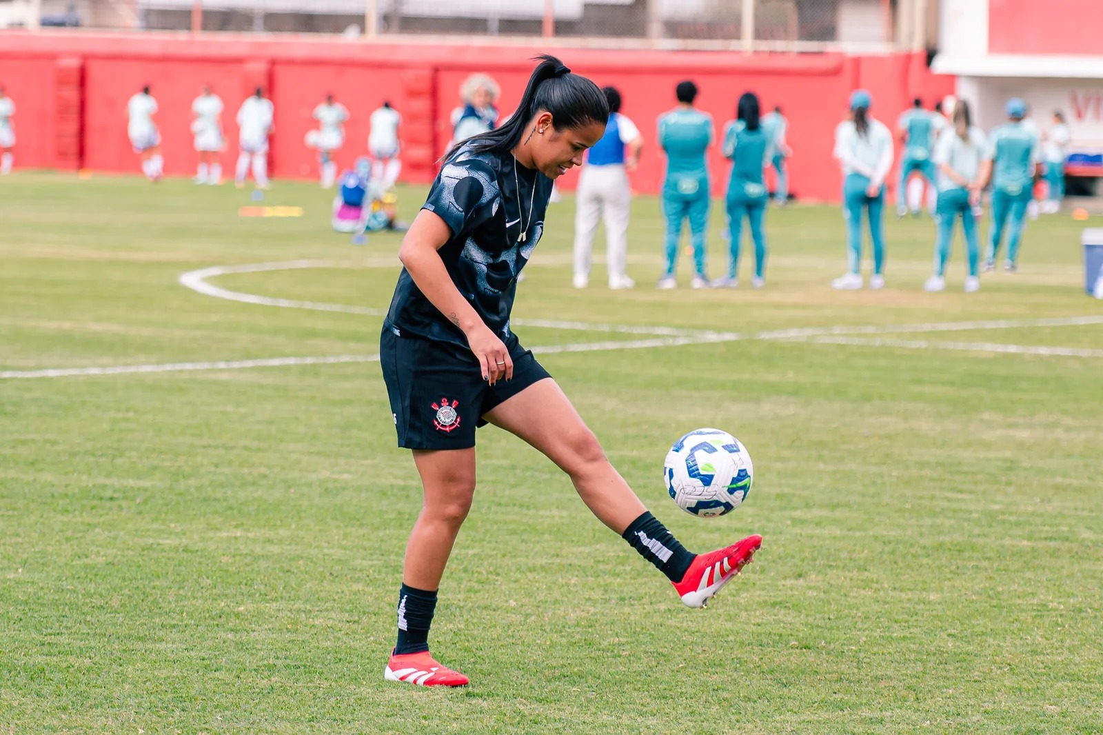 Técnico e dupla do Corinthians comentam classificação para as oitavas da Copa do Brasil Feminina