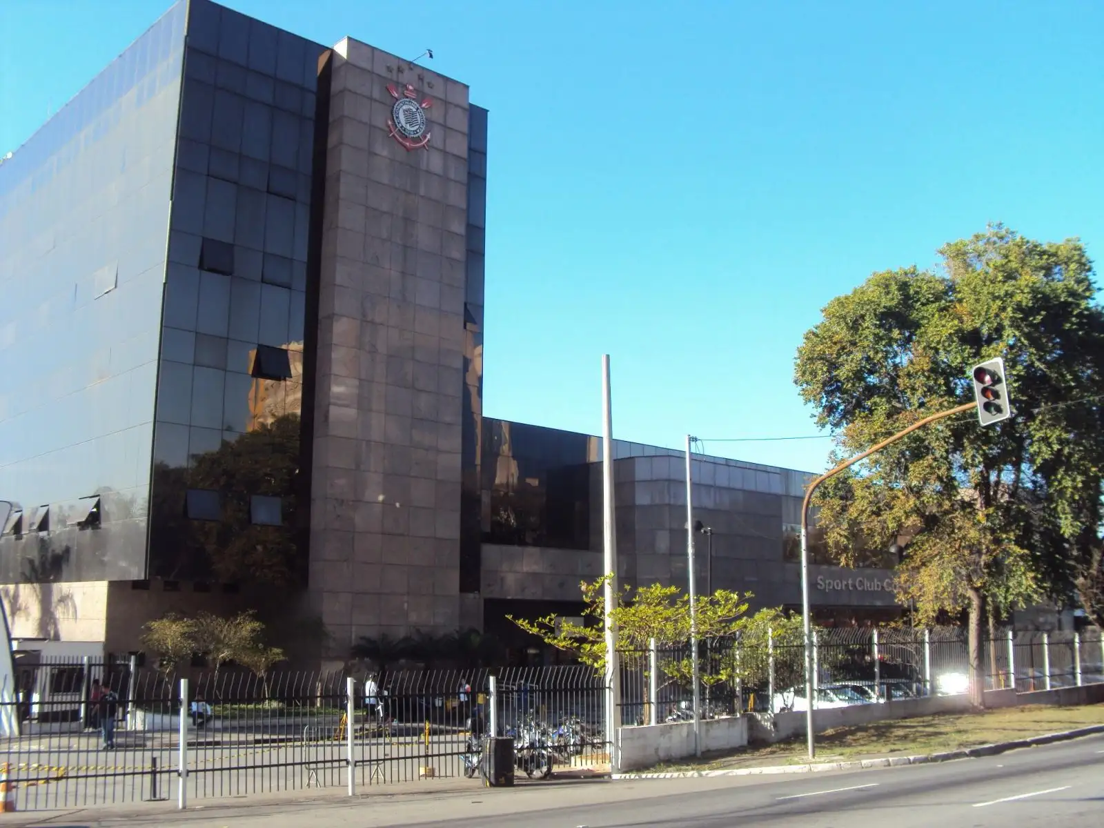 Apuração interna sobre cartões corporativos avança na Comissão de Justiça; confira detalhes - Central do Timão