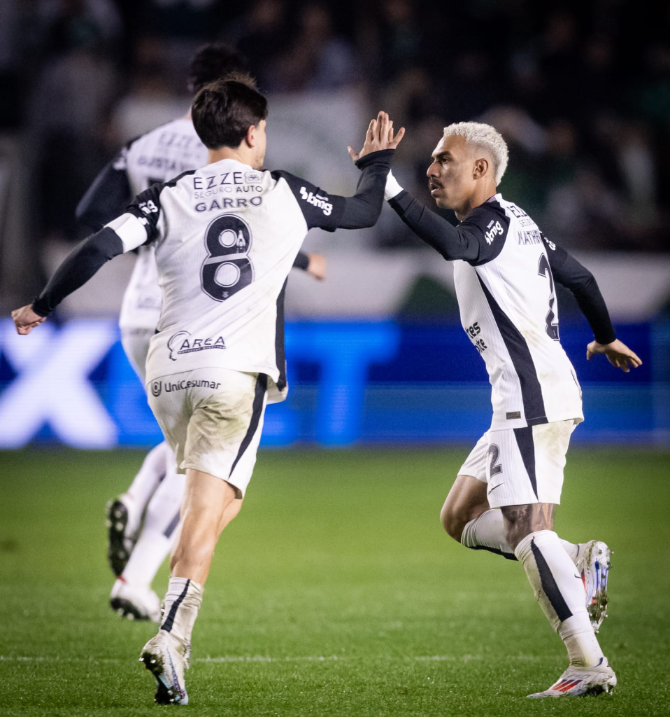 Corinthians x Bahia: onde assistir, desfalques, escalações, arbitragem