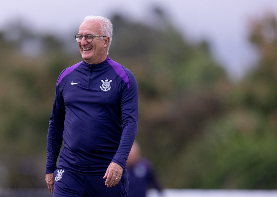 Diferença de aproveitamento de treinador do Corinthians por Copa do Brasil e Brasileirão é superior a 60%