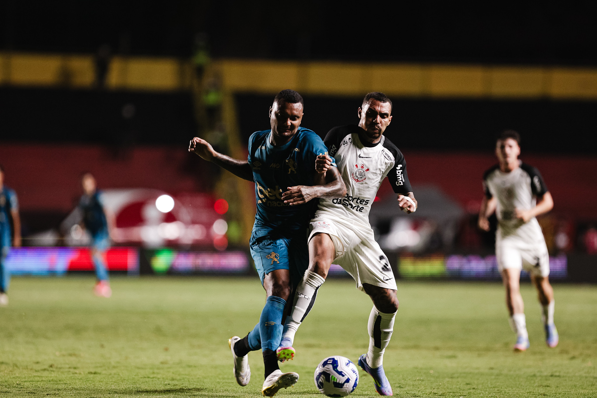 Corinthians piora desempenho em jogos contra times do Z4 do Brasileirão