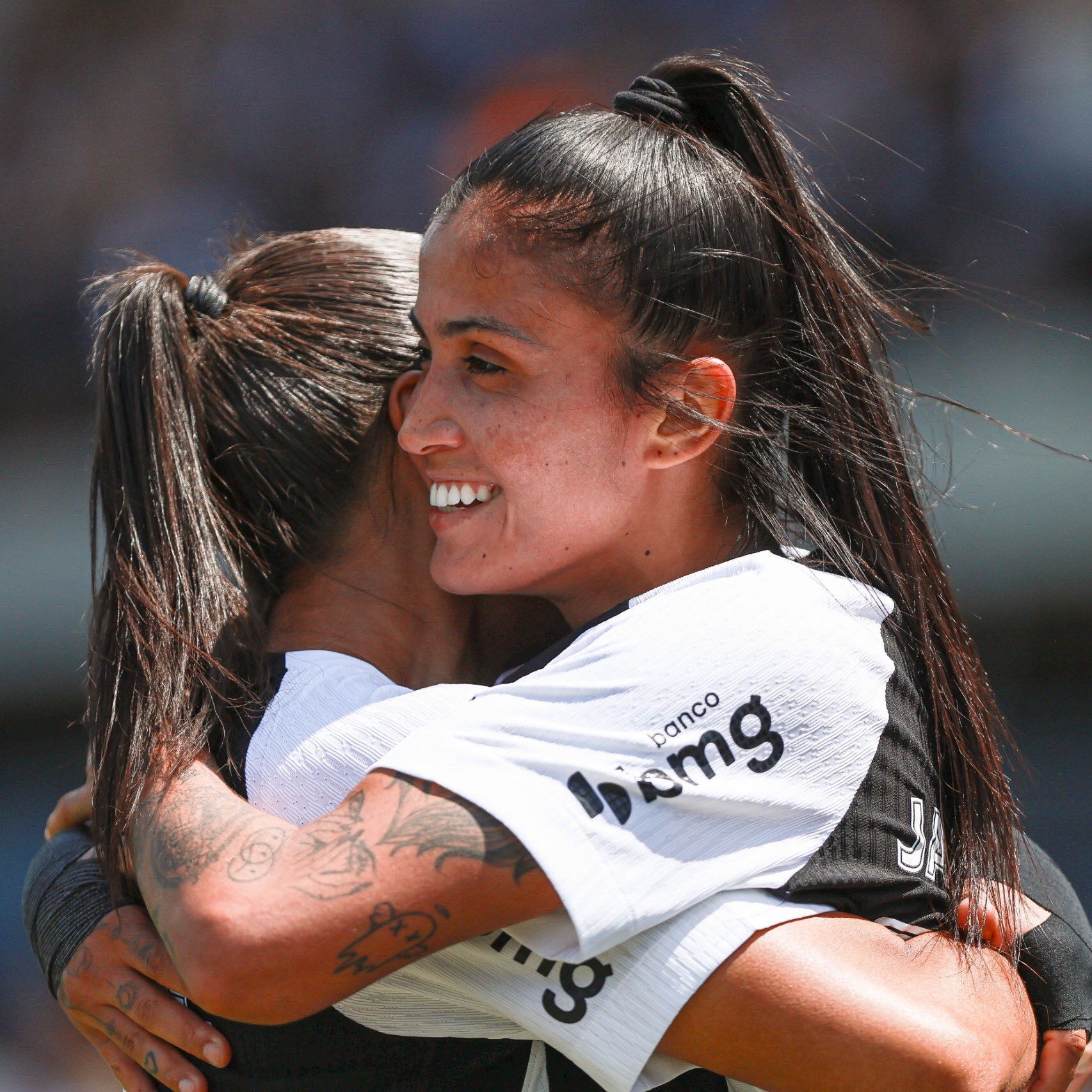 Autora do gol da vitória do Corinthians em clássico alerta para erros de finalização da equipe - Central do Timão