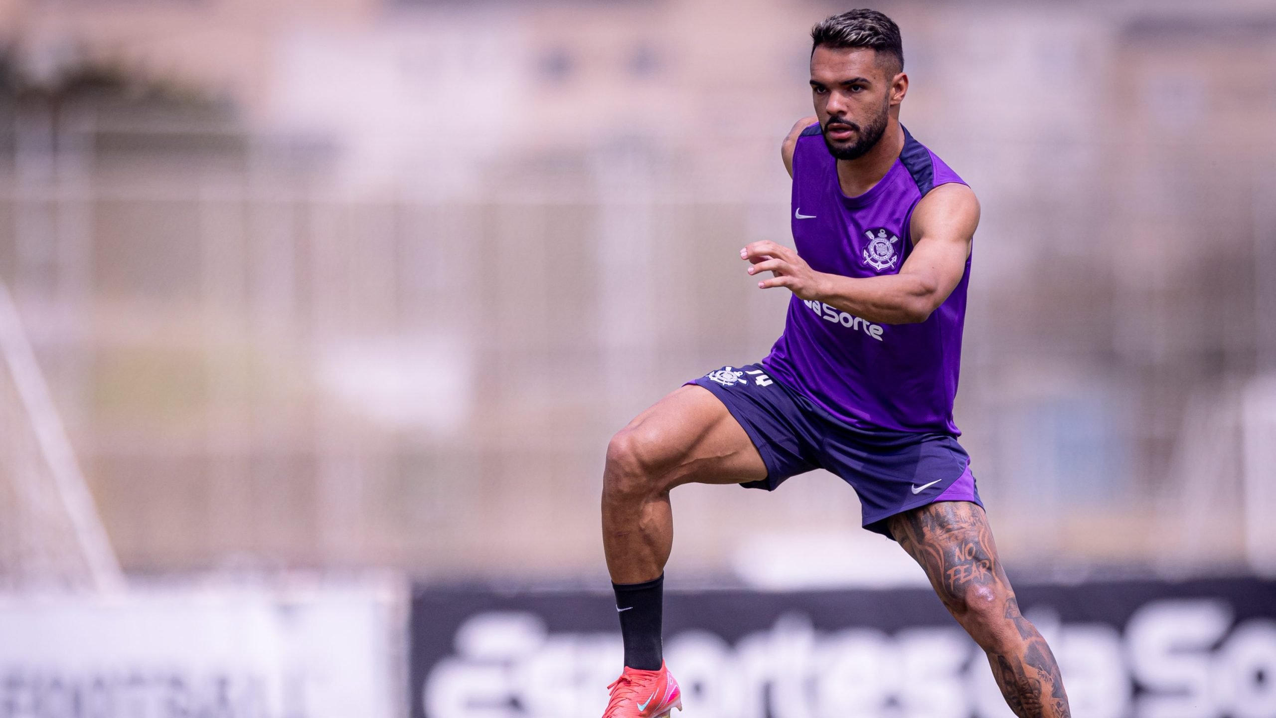 Corinthians pode ter dupla de volantes à disposição contra o Sport, mas atacante deve seguir como desfalque