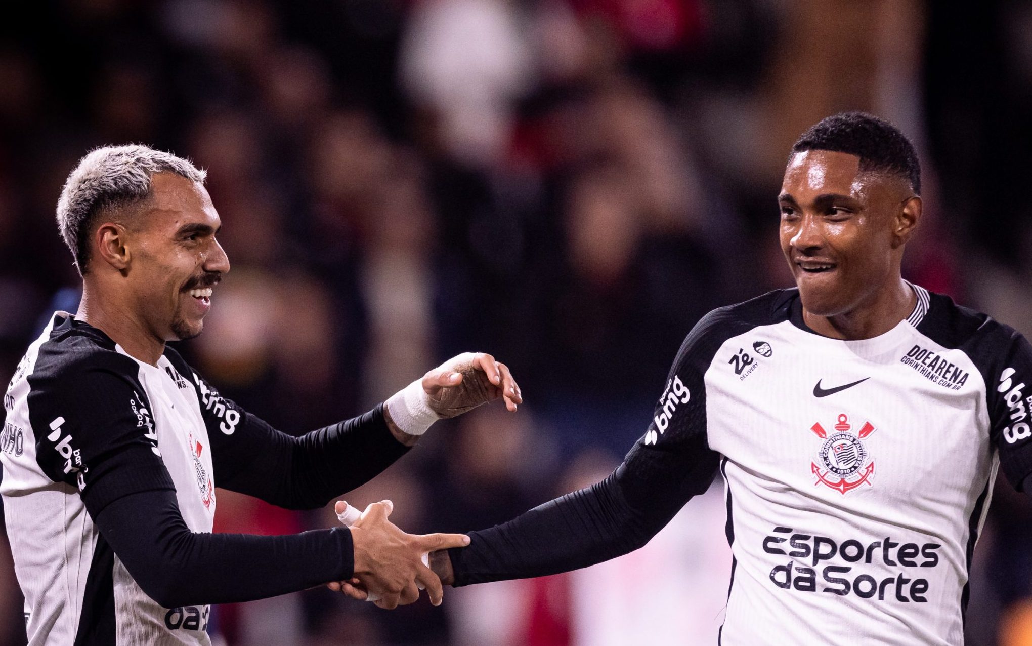 Confronto entre Corinthians e Flamengo conta com quatro candidatos à 'Lei do Ex'