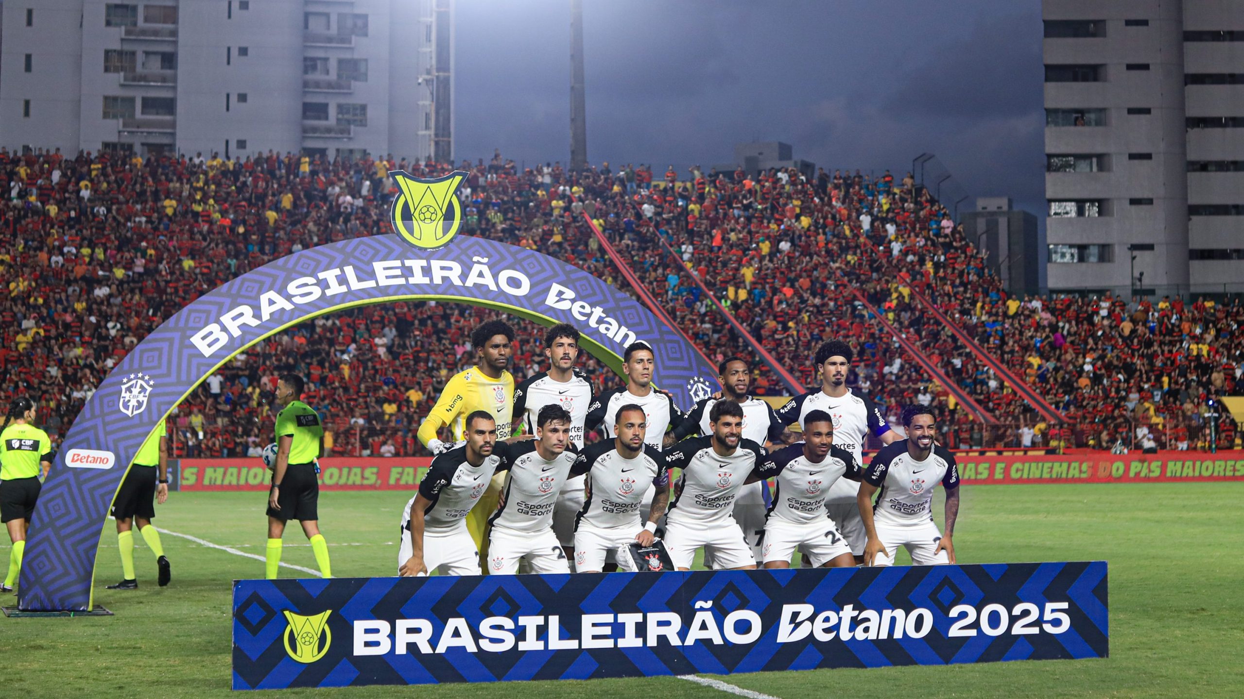 Corinthians tem mais chance de rebaixamento do que de se classificar à Libertadores, segundo UFMG