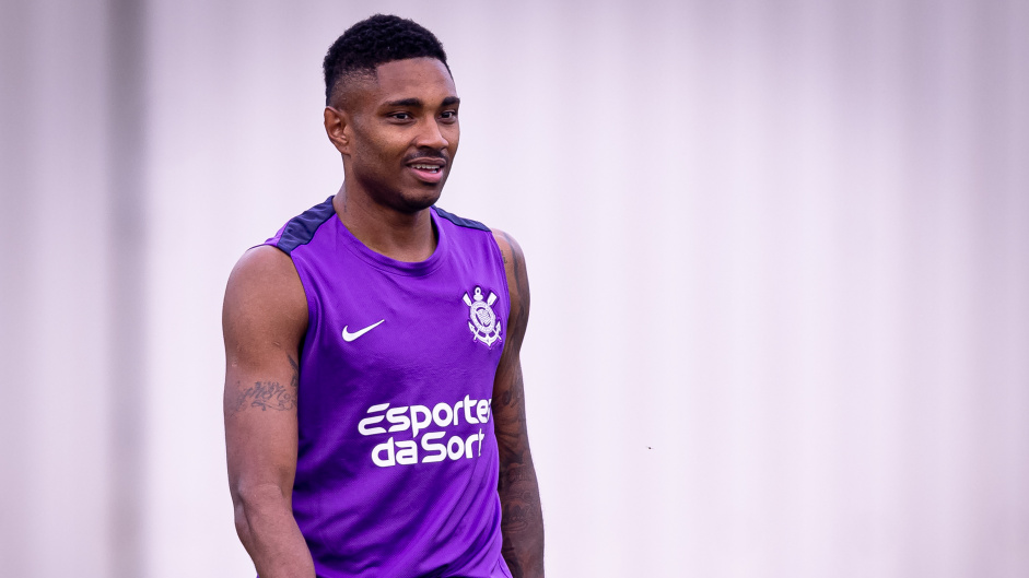 Corinthians inicia preparação para duelo do fim de semana e atacante comenta expectativas para sequência do Brasileirão