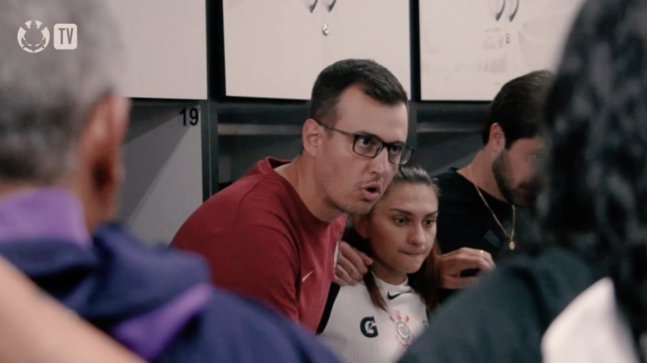 Lucas Piccinato comanda bastidores de vitória do Corinthians na Copa do Brasil Feminina