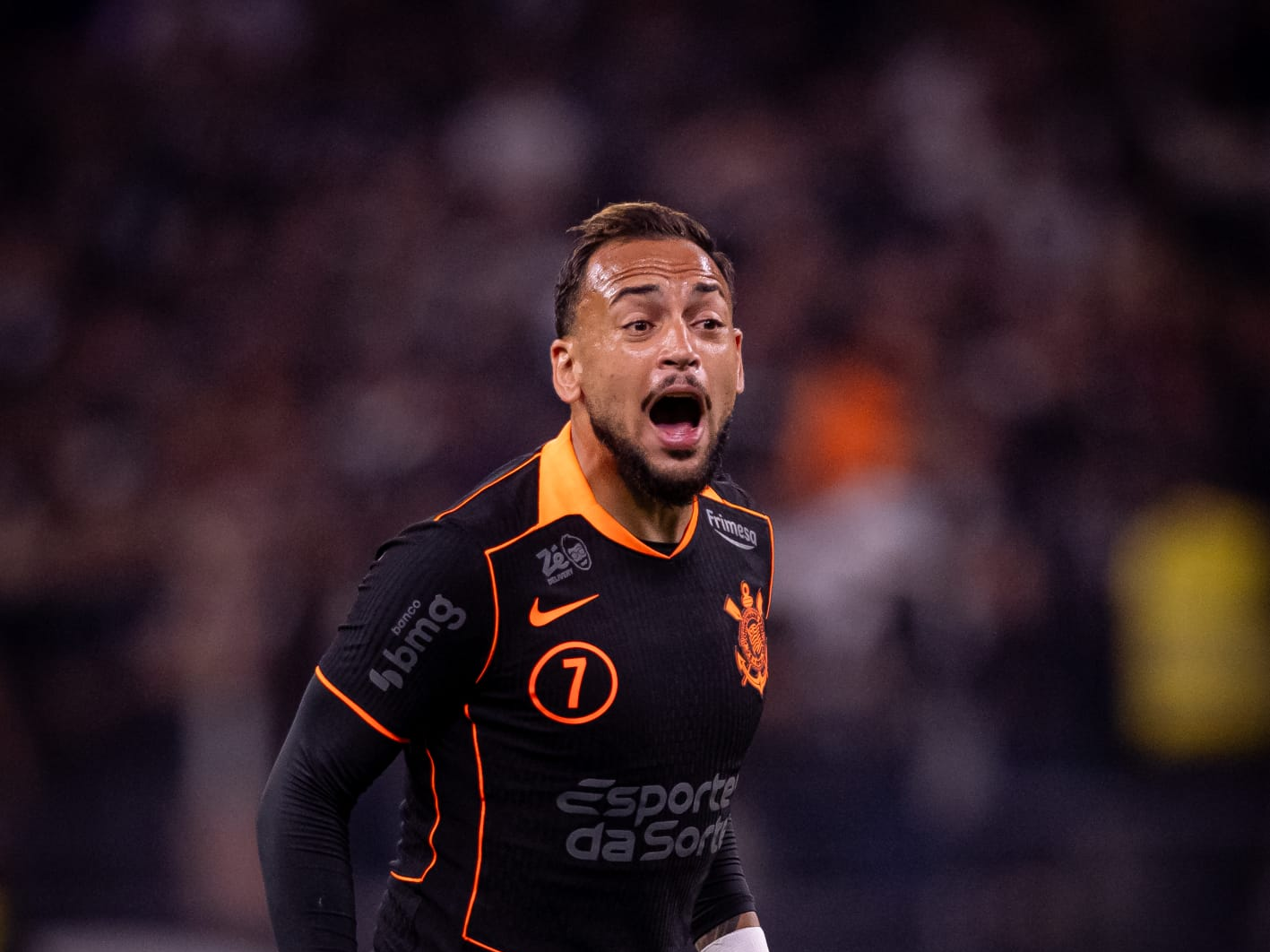 Meio-campista do Corinthians detalha lesões sofridas em sua segunda passagem pelo clube
