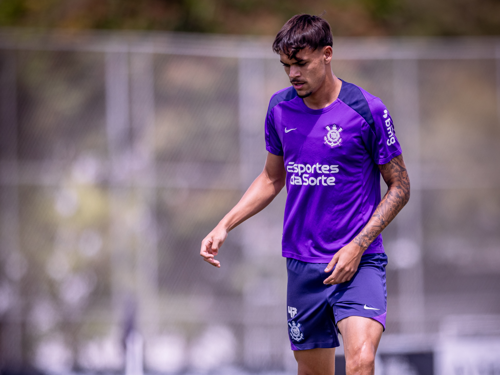 Zagueiro do Corinthians projeta duelo contra o Internacional, fora de casa, no Brasileirão