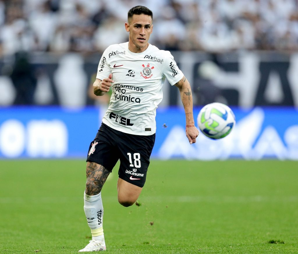 Caso Matías Rojas: Corinthians busca acordo com staff do jogador para evitar novo transferban