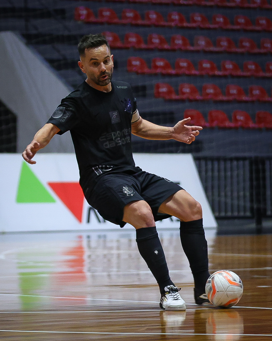 Corinthians encara o Carlos Barbosa no primeiro jogo das oitavas de final da LNF
