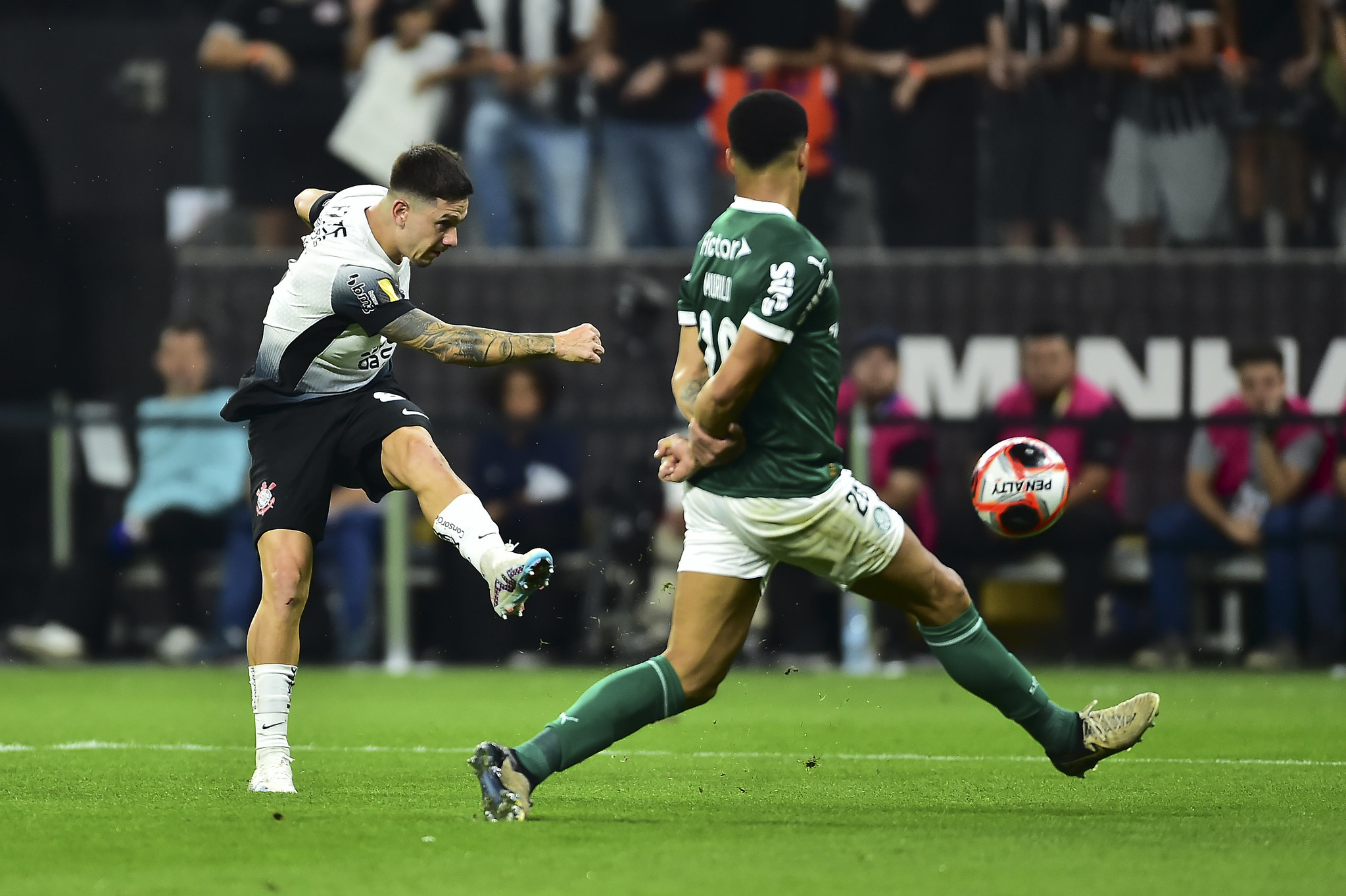 Corinthians tenta reverter punições de Garro e Martínez por confusão na final do Paulistão