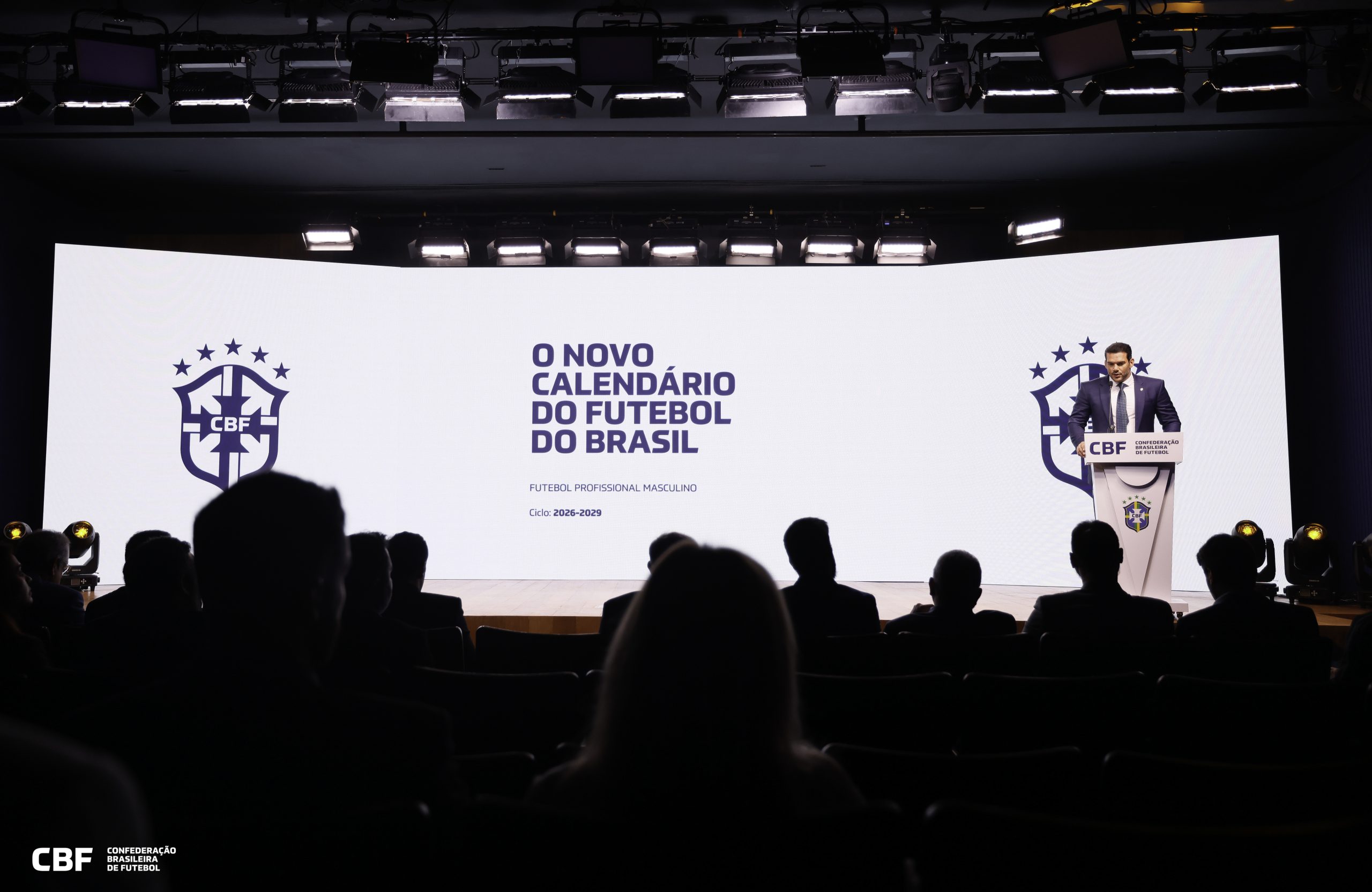 CBF apresenta mudanças no calendário do futebol brasileiro para 2026
