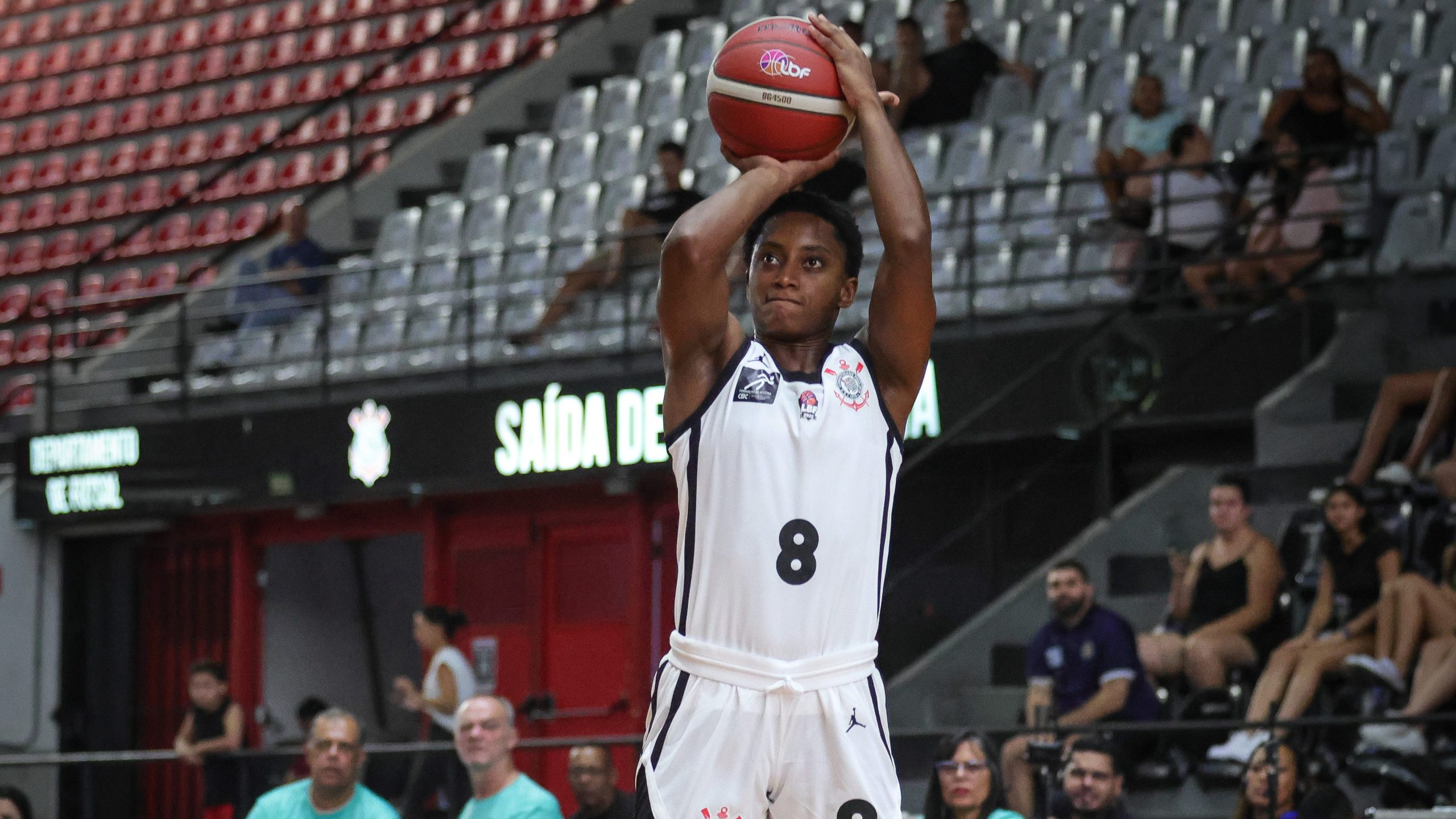 Corinthians recebe Unimed Campinas pela abertura do realinhamento no Paulista de Basquete