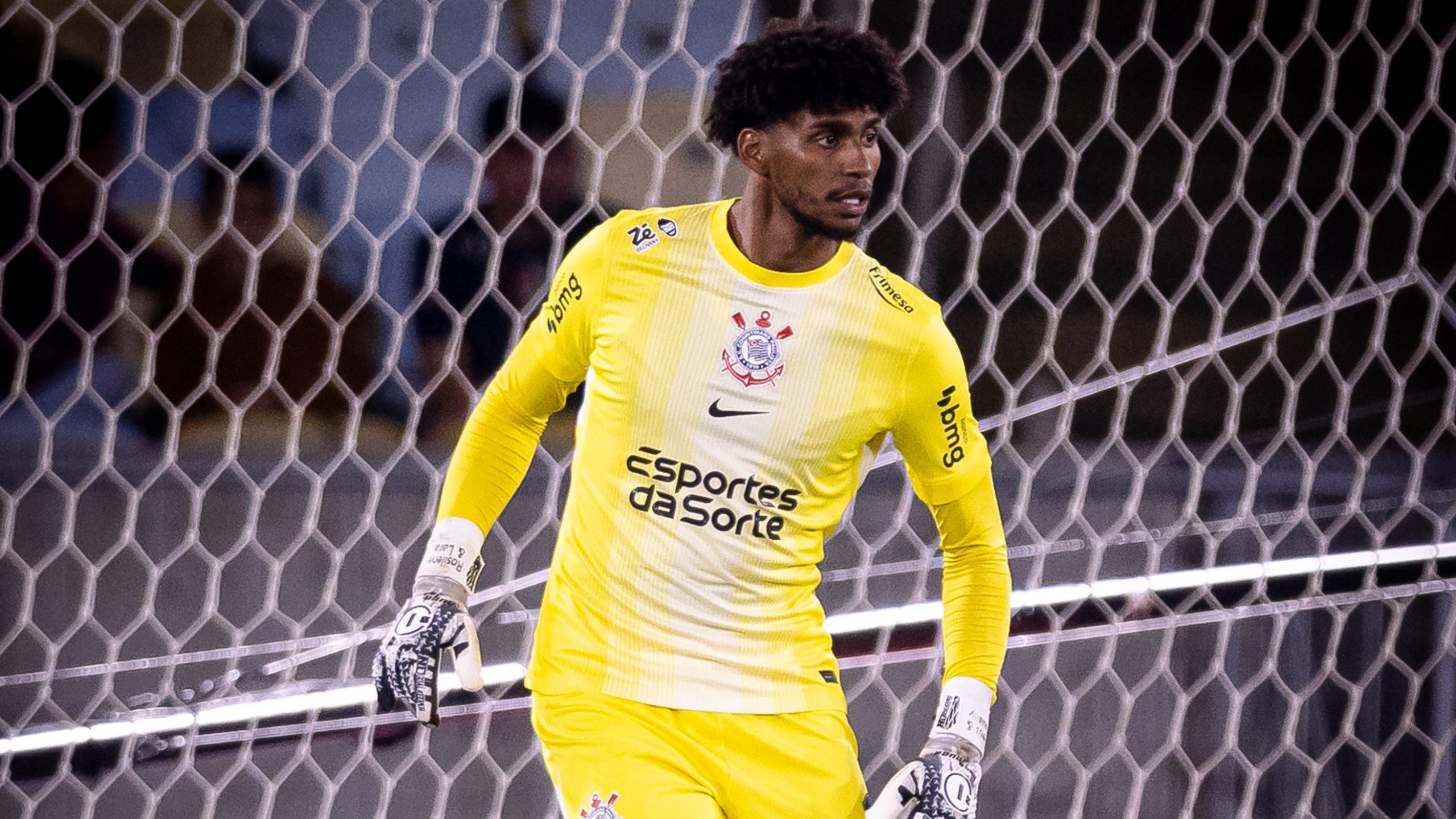 Goleiro do Corinthians é convocado pela Seleção Brasileira para amistosos em preparação para a Copa do Mundo