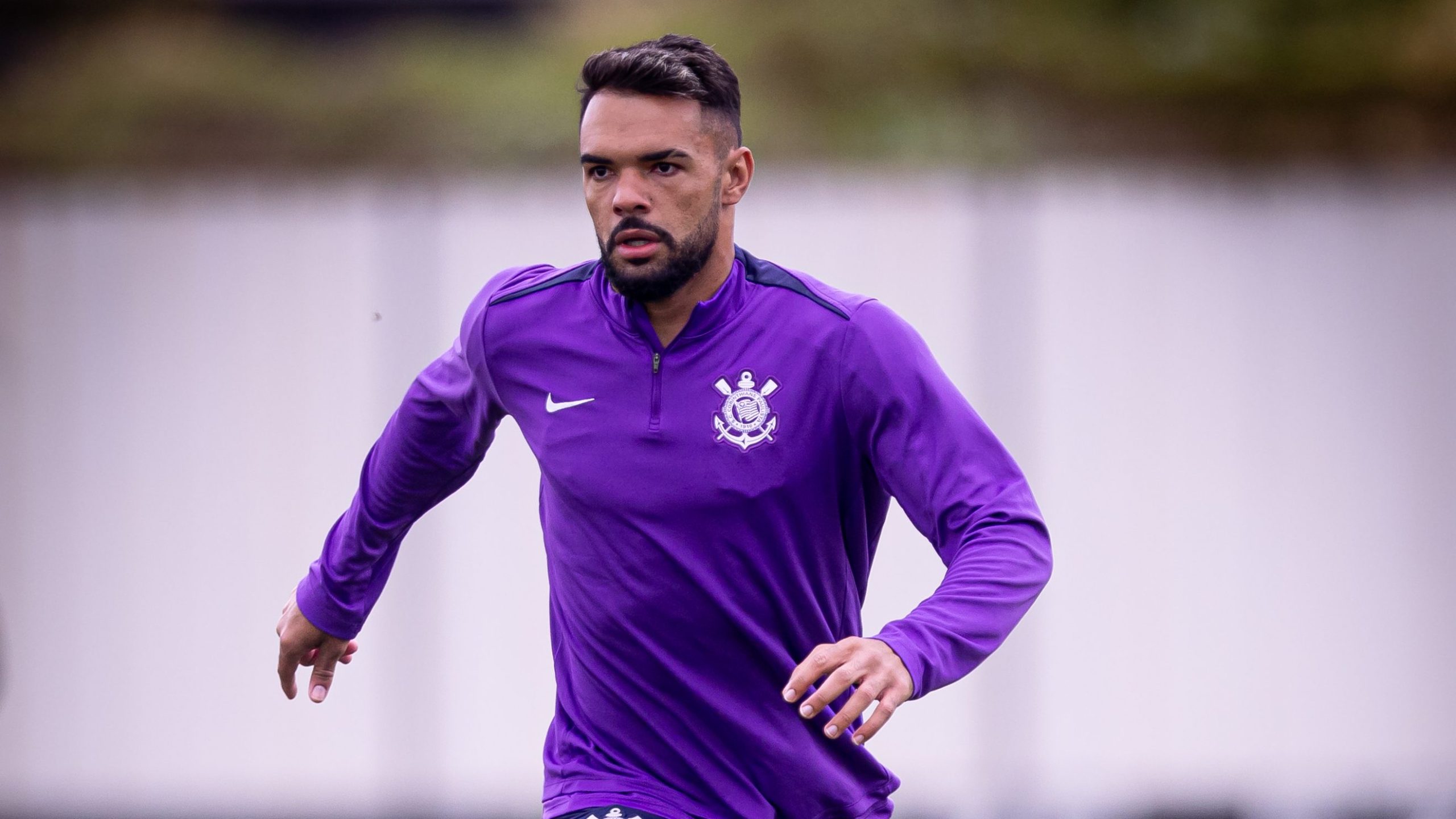 Corinthians realiza treino com presença de lesionados e jovens da base, mas ainda sem José Martínez