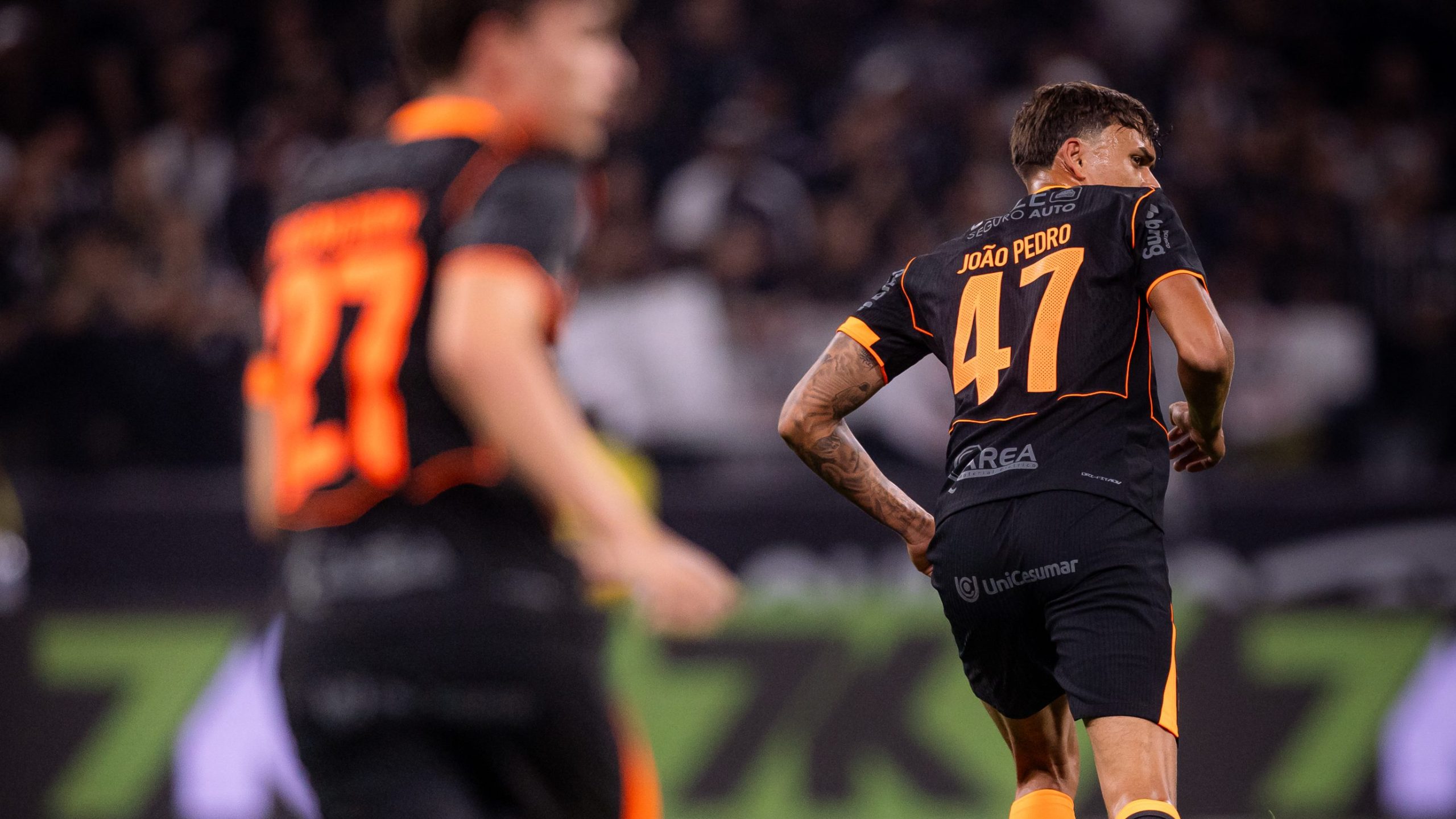 Após poucas aparições, Tchoca ganha espaço com Dorival Júnior no Corinthians