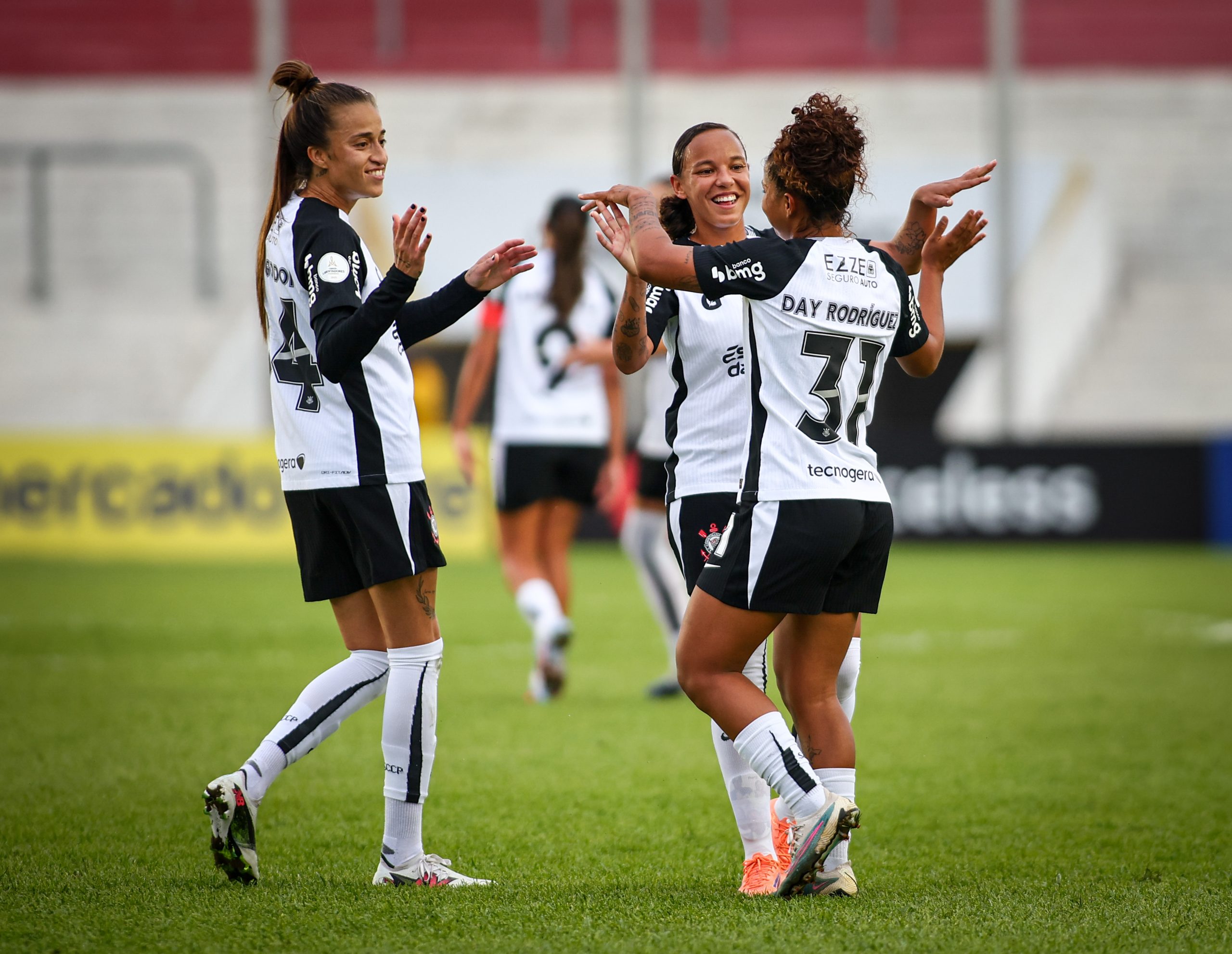 Corinthians divulga bastidores de goleada na segunda rodada da Libertadores Feminina
