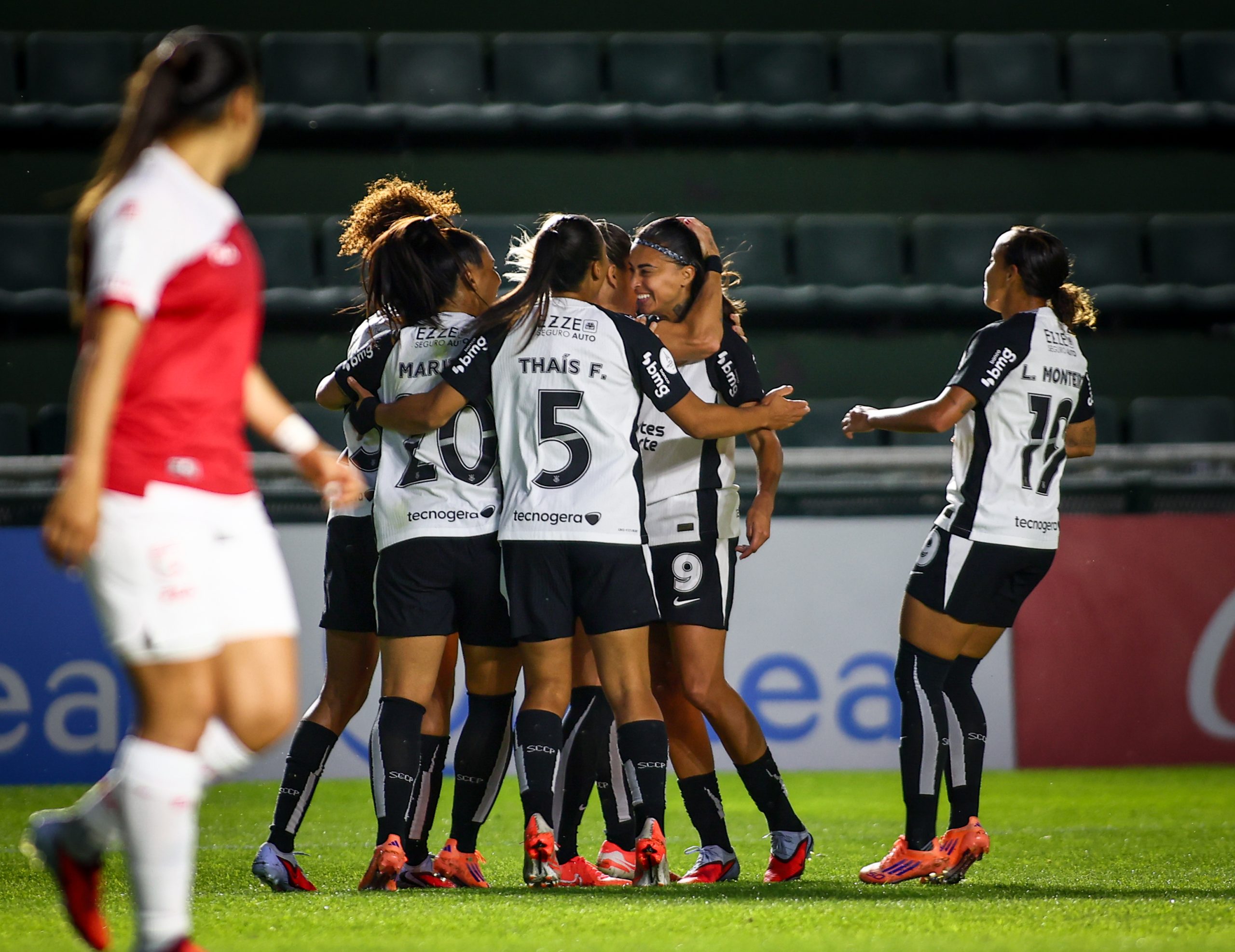 Corinthians divulga bastidores de vitória na última rodada da fase de grupos da Libertadores Feminina