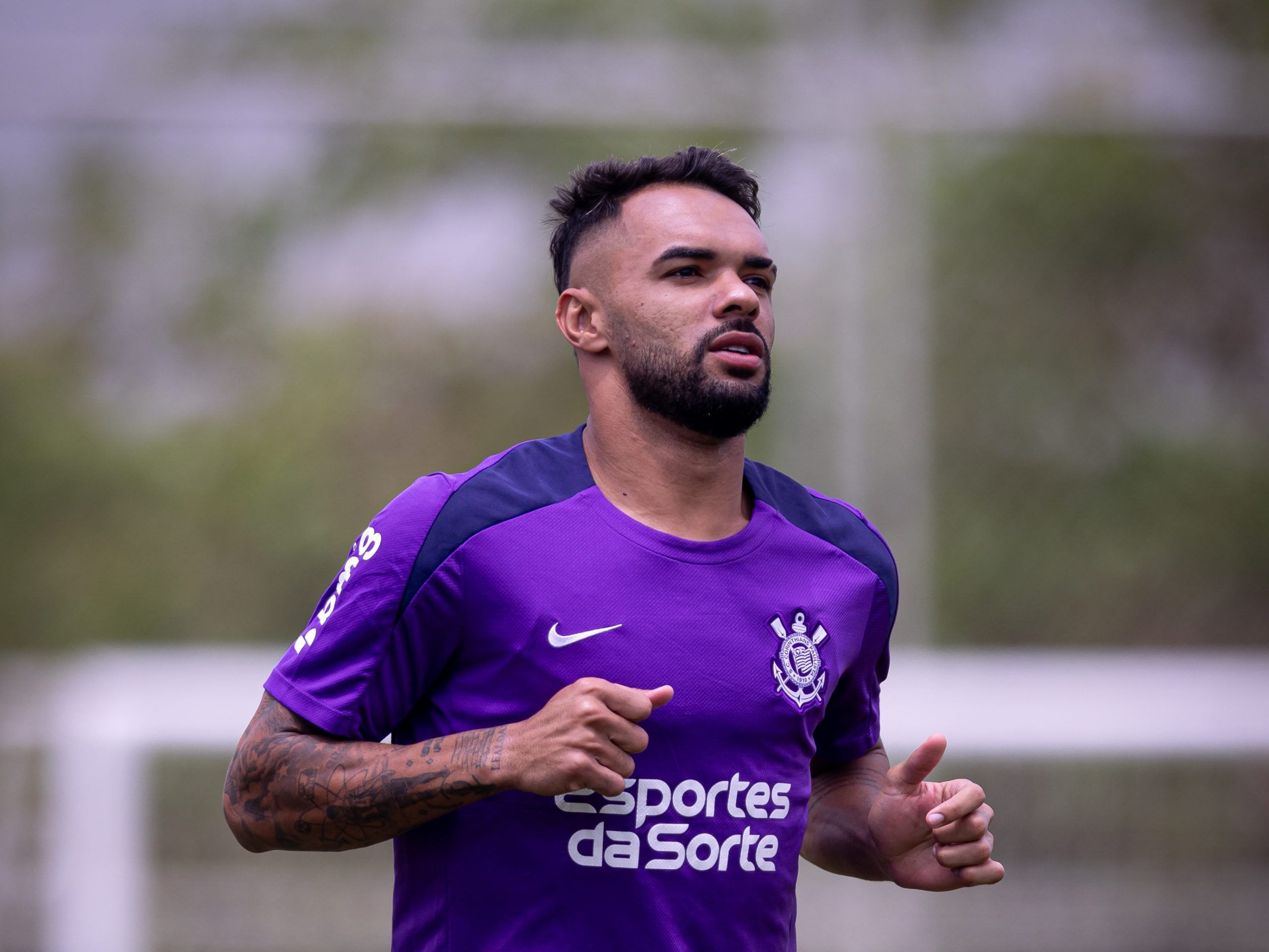 Corinthians conclui preparação para enfrentar Santos; volante pode chegar ao 100º jogo pelo clube