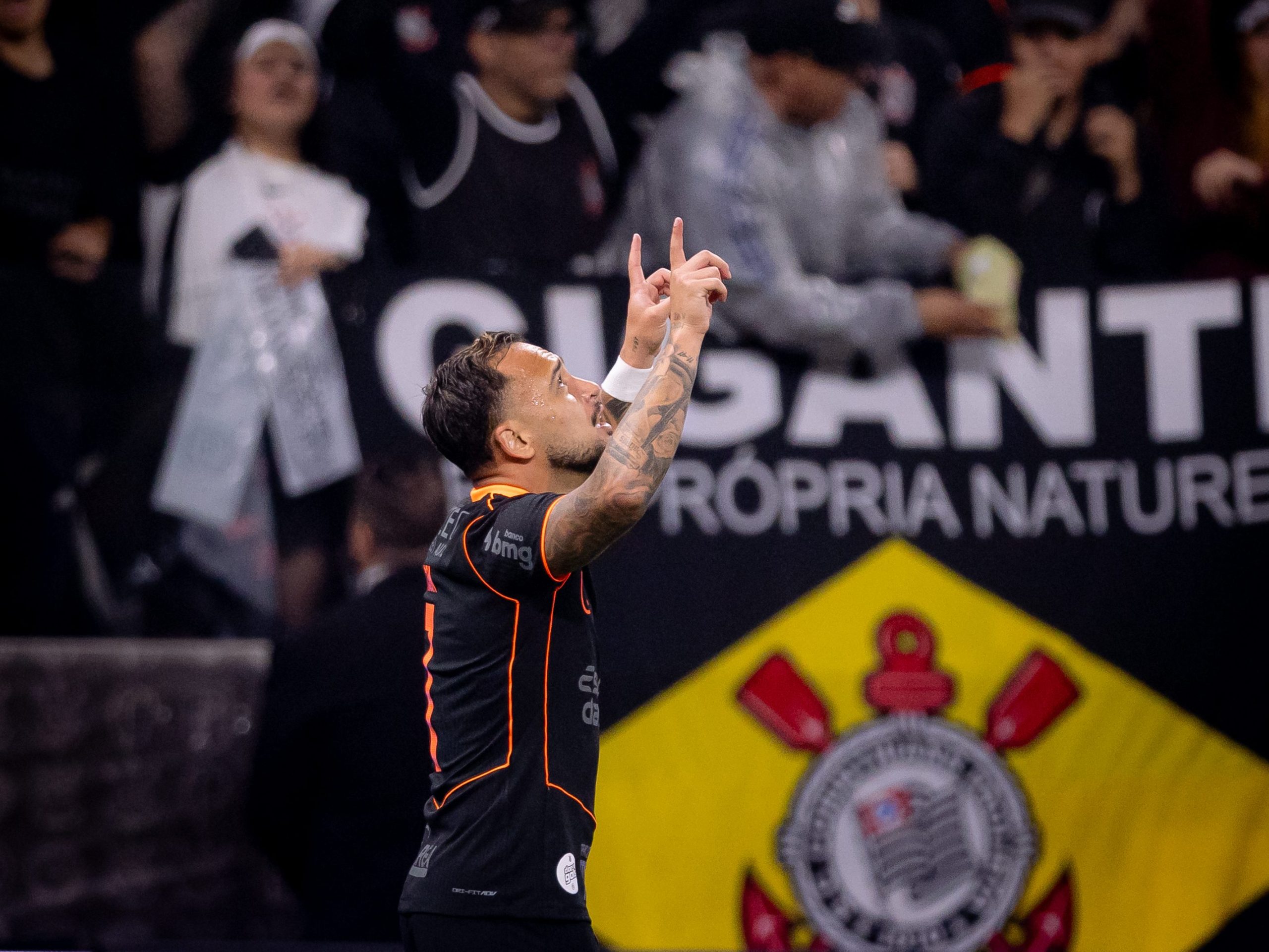 Sequência da rodada ajuda, e Corinthians sobe mais uma posição na tabela do Brasileirão; veja classificação