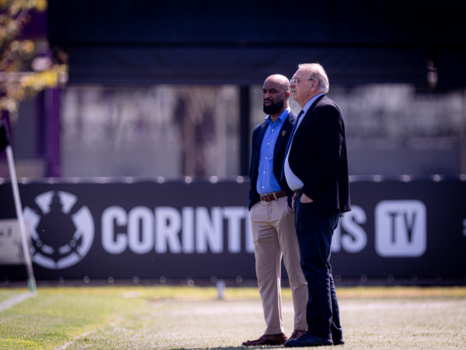 Presidente do Corinthians se pronuncia e critica arbitragem da partida contra o Internacional no Brasileirão