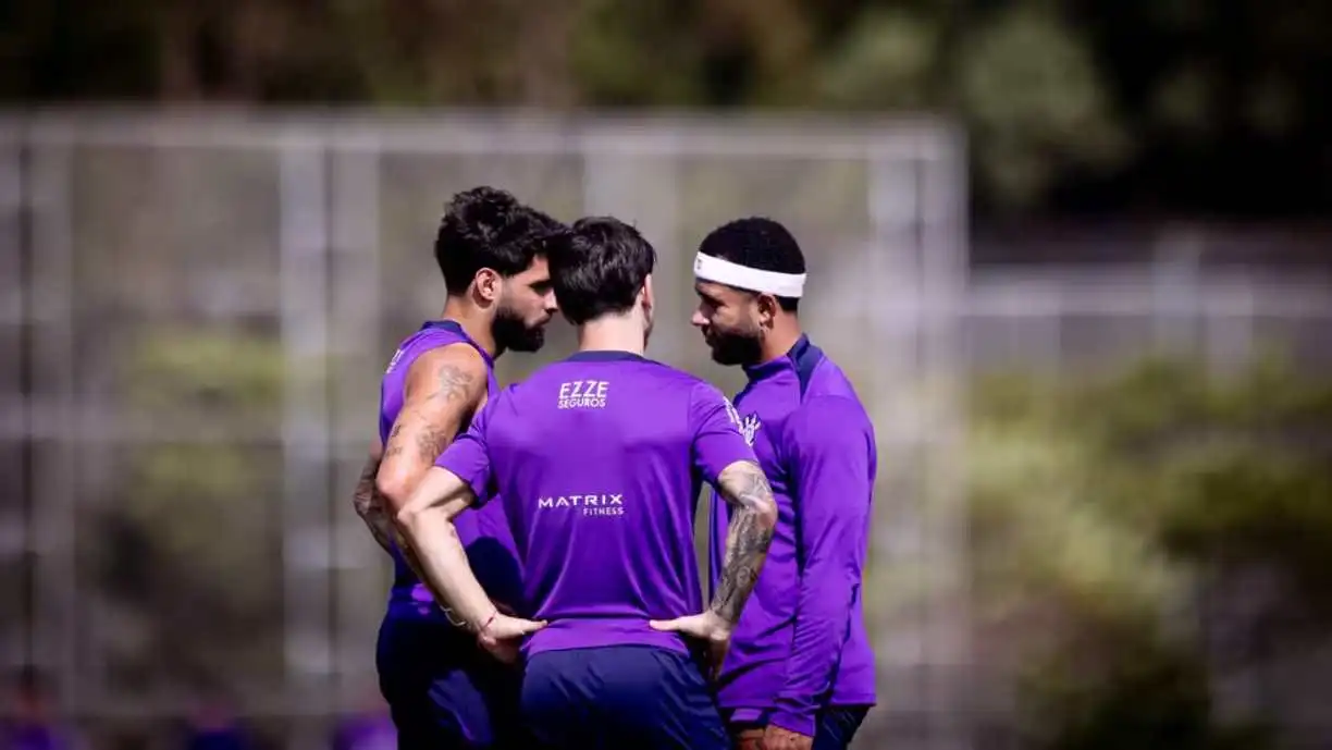 Trio GYM inicia partida como titular do Corinthians pela primeira vez desde o início de agosto