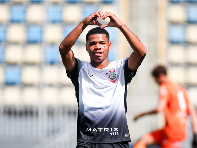 Sub-15 e 17 do Corinthians vencem jogos de ida das oitavas de final do Campeonato Paulista