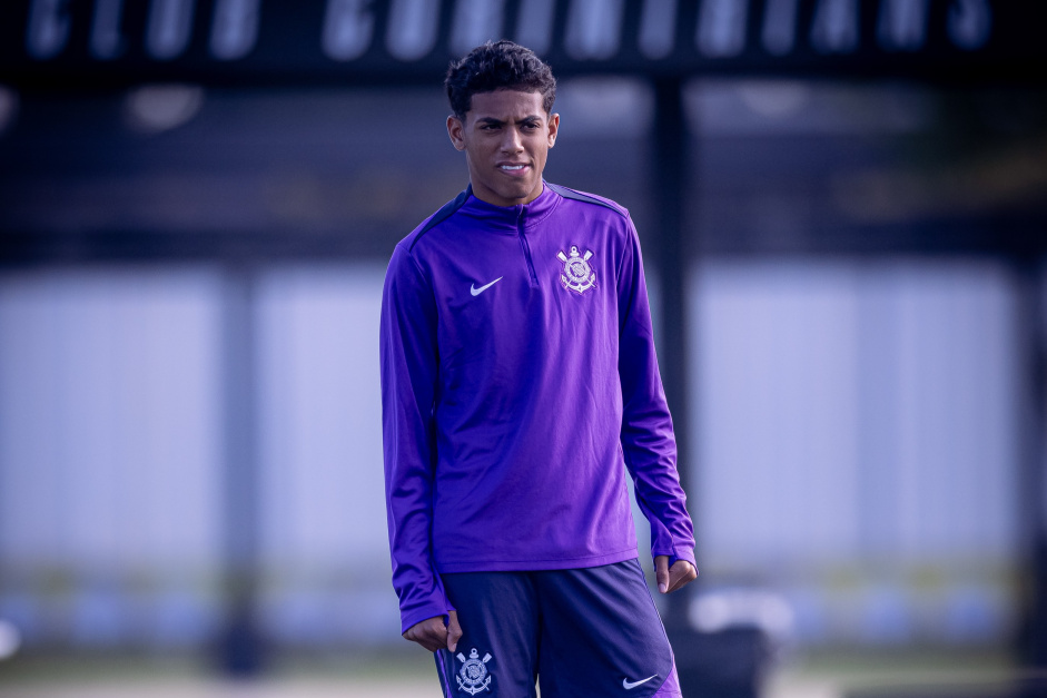 Atacante estreia no profissional do Bahia após saída polêmica do Corinthians