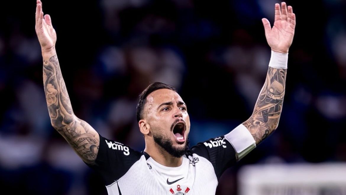 Maycon avalia primeiro tempo de Corinthians x Cruzeiro pela semifinal da Copa do Brasil