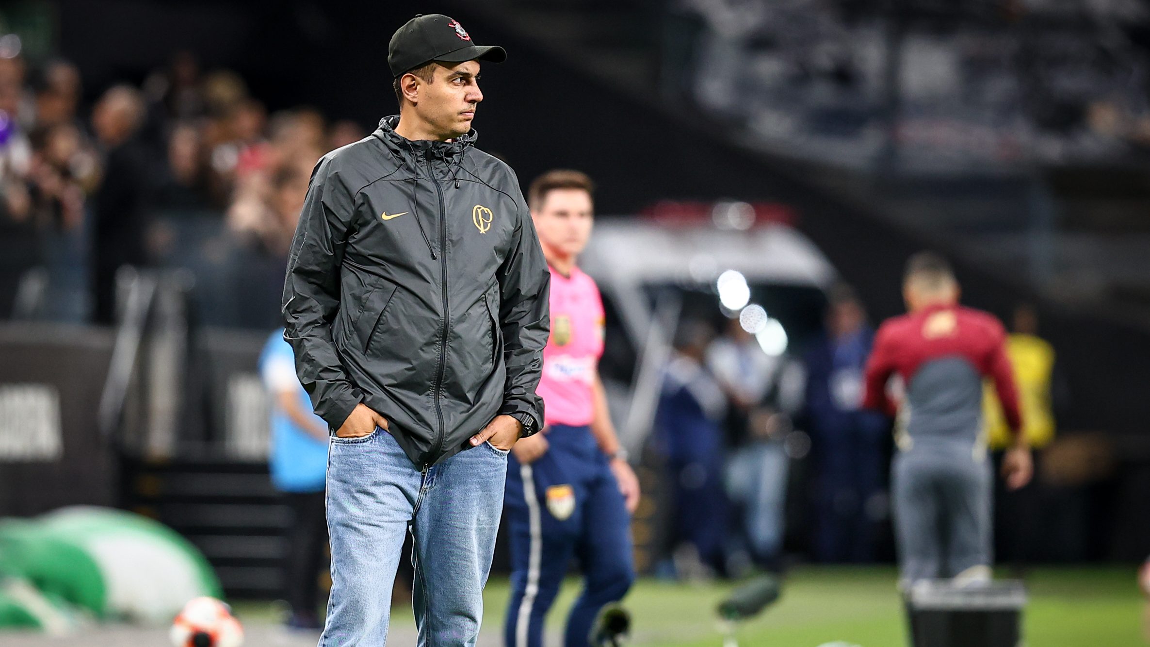 Lucas Piccinato comenta futuro no Corinthians e detalha planejamento para a temporada 2026