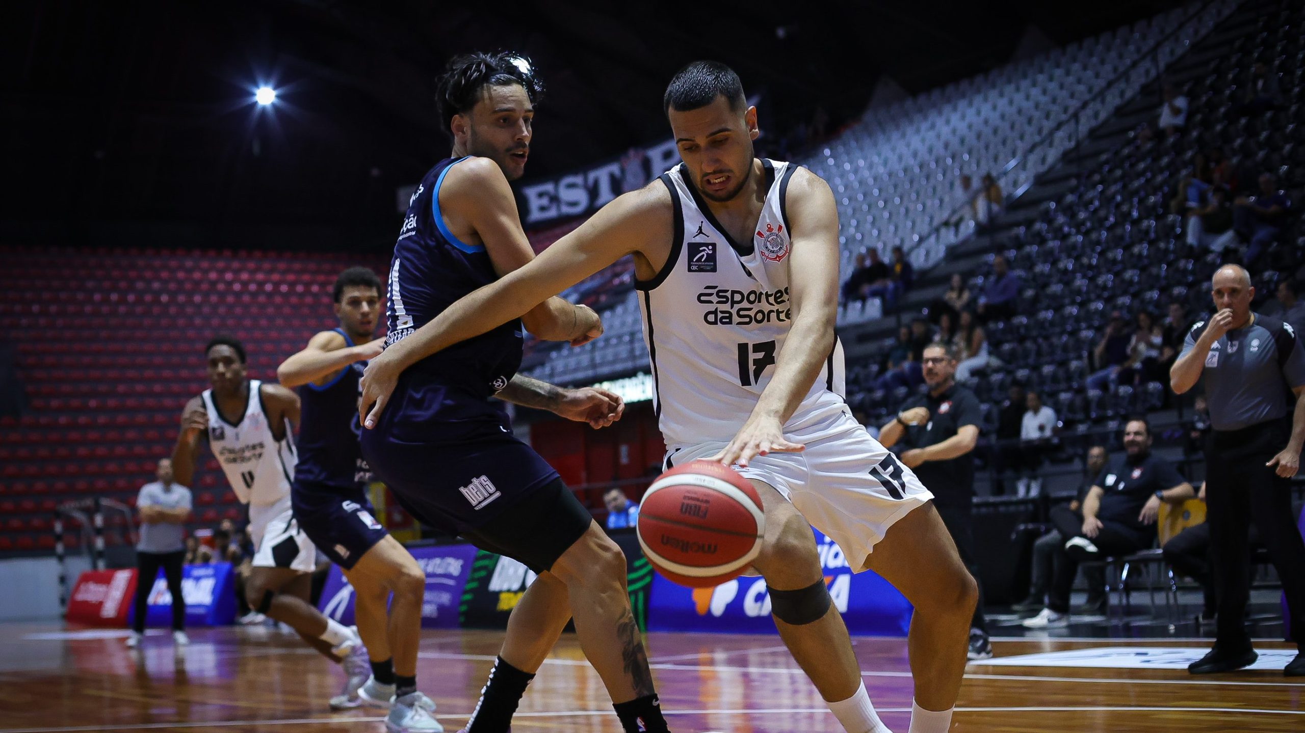 Corinthians visita Basquete Osasco na busca de emendar terceira vitória seguida no NBB