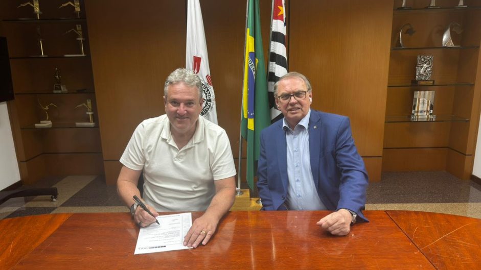 Base do Corinthians passa por reestruturação com Erasmo Damiani e redefine metas para 2026