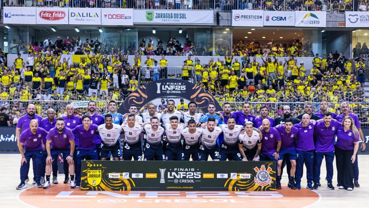 Corinthians se aproxima de renovações e deve ter saídas na equipe de futsal para a temporada 2026
