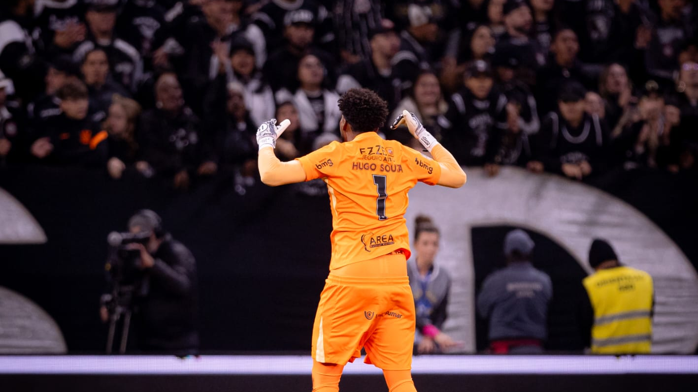 Goleiro vê Corinthians abaixo tecnicamente, mas acredita em título da Copa do Brasil no Maracanã