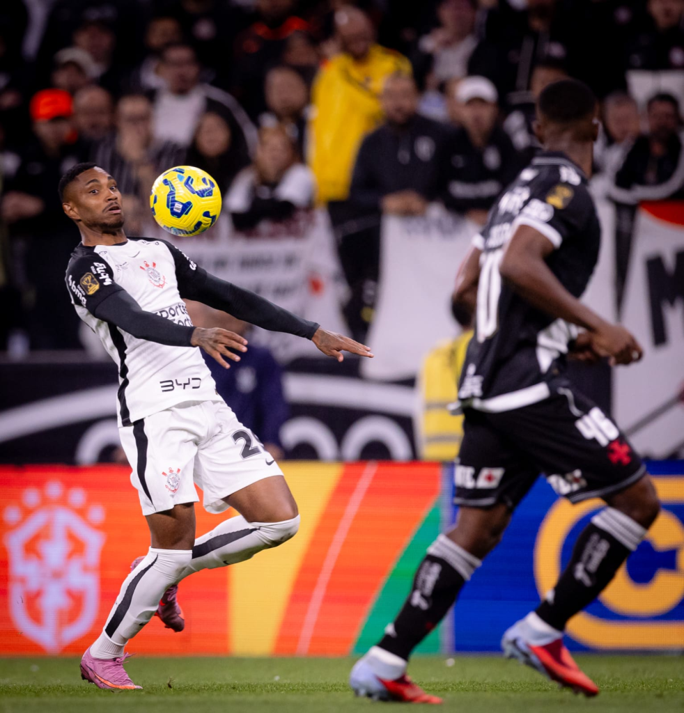 Corinthians mantém invencibilidade contra o Vasco em Itaquera