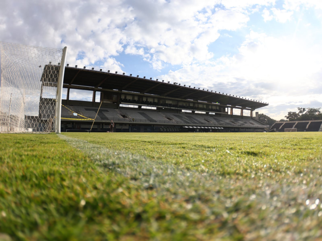 Profissionais da base do Corinthians detalham metodologia de trabalho
