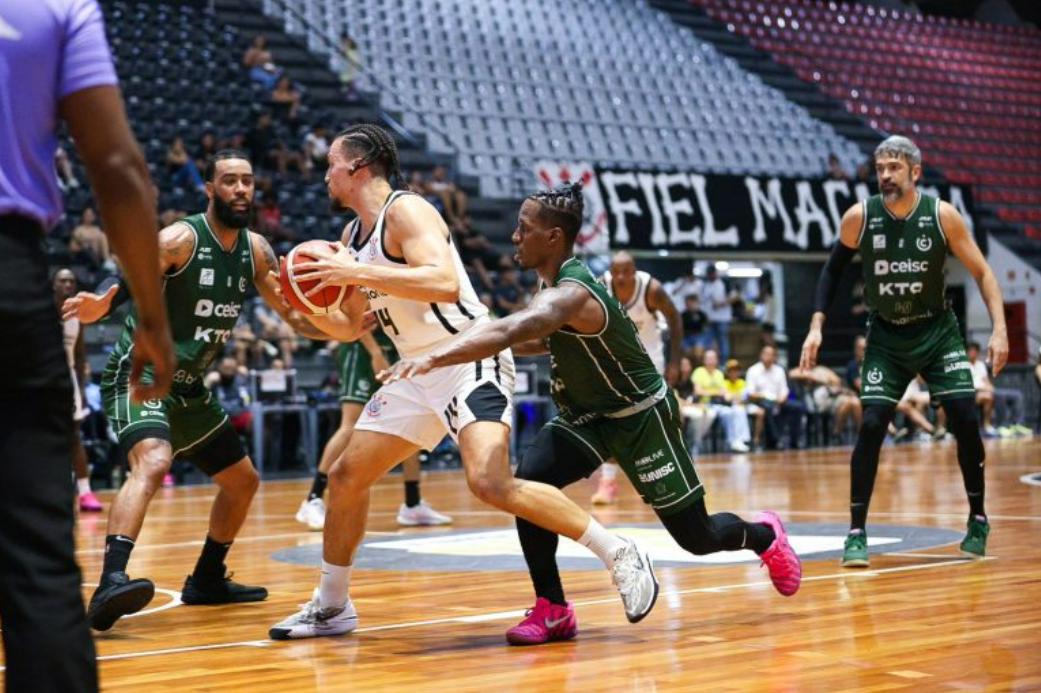 Corinthians vence União e encerra 2025 com sequência positiva no NBB