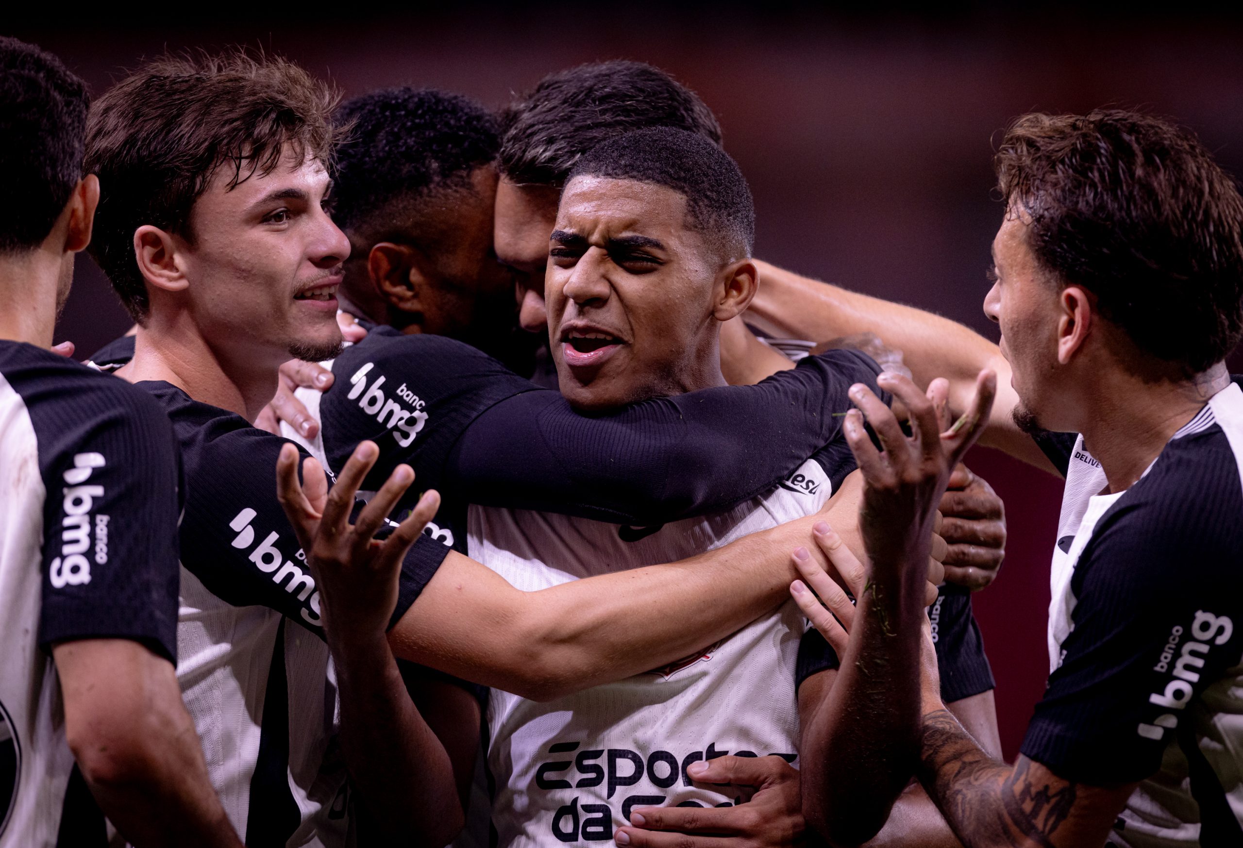Corinthians foi time que mais concedeu minutos para revelações da base no Brasileirão de 2025