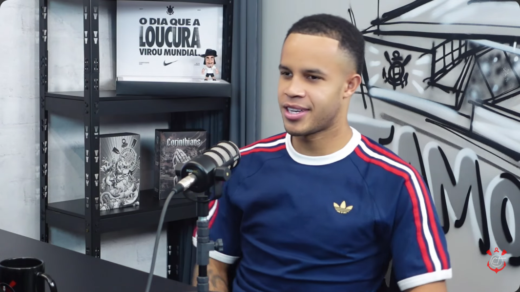 Pedrinho relembra 'craques' que jogou junto no Corinthians e papo com Cássio após elogio