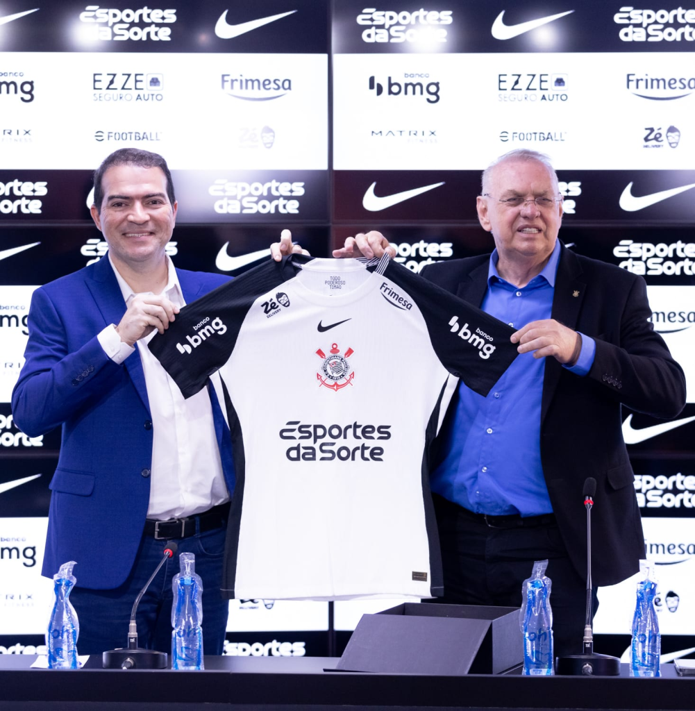 Marcelo Paz fala sobre autonomia de trabalho no Corinthians, renovação de Memphis e situação de atletas fora dos planos