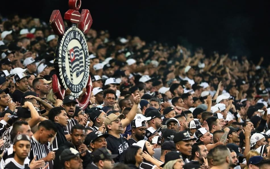 Corinthians consegue reverter punição e terá torcida e dupla titular para o início do Campeonato Paulista