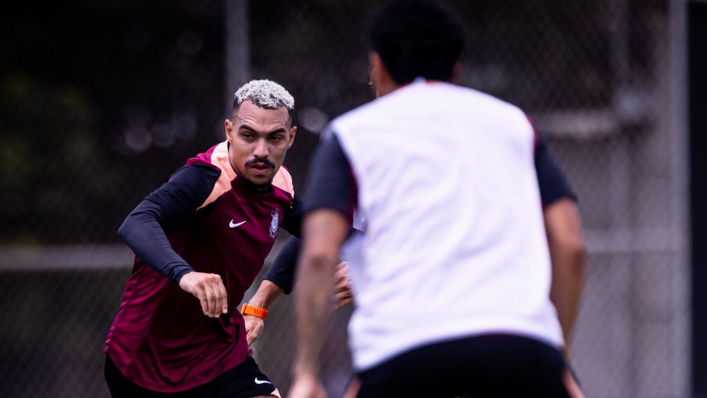 Em quarto dia de pré-temporada, Corinthians realiza atividades técnicas e complemento físico
