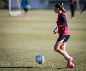 Equipe feminina do Corinthians retoma treinamentos de olho na sequência da temporada