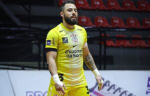 Lucas Oliveira destaca liderança no Corinthians, Paiva celebra reação e Lucas Martins valoriza vitória na LNF