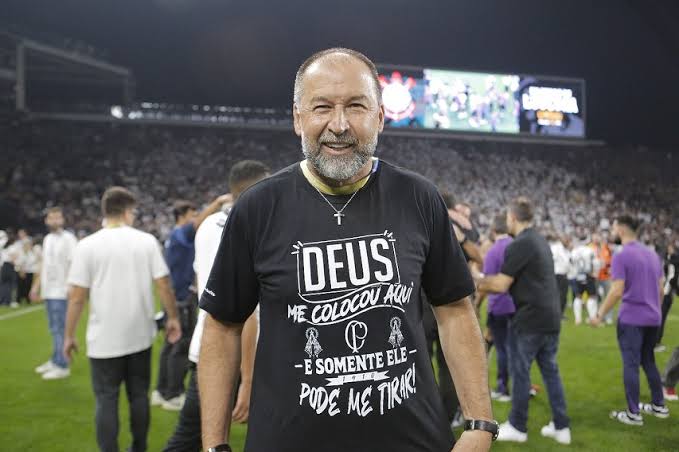 Augusto Melo is expelled from Corinthians membership following trial at the Deliberative Council
