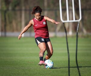 Com foco em passes, Corinthians segue intertemporada de olho em partida pelo Paulistão Feminino